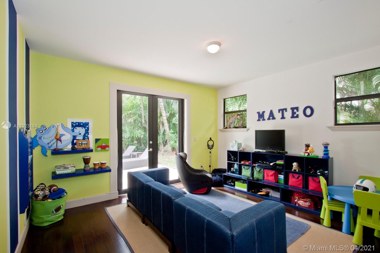 610 Blue Rd Coral Gables, FL 33146