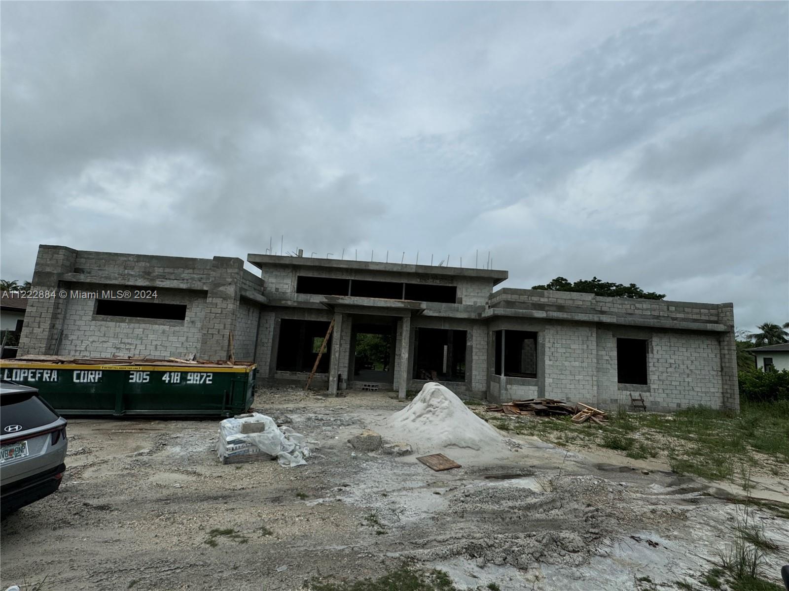 8255 SW 184th St Palmetto Bay, FL 33157