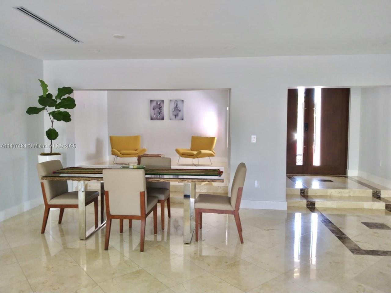 13240 Ortega Ln North Miami, FL 33181