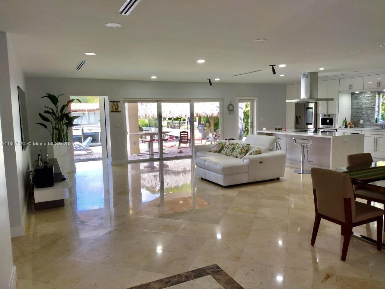 13240 Ortega Ln,North Miami, FL 33181