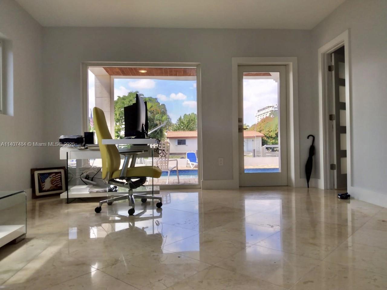 13240 Ortega Ln North Miami, FL 33181