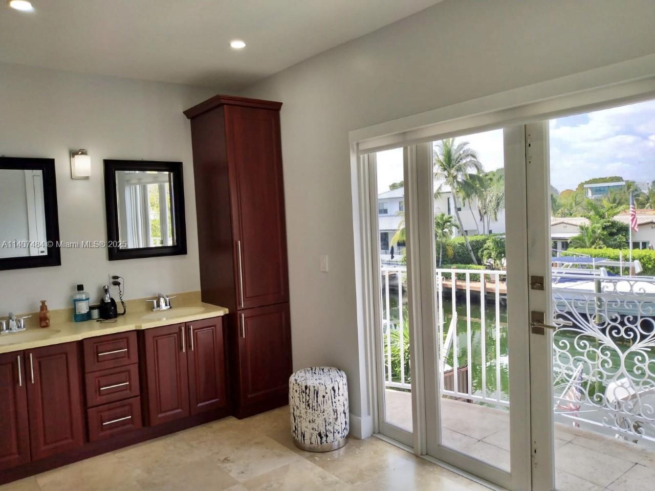 13240 Ortega Ln North Miami, FL 33181