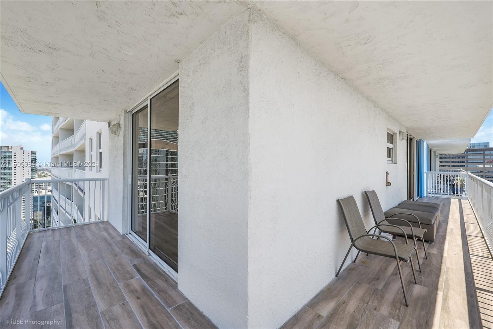 image The Club at Brickell Bay17