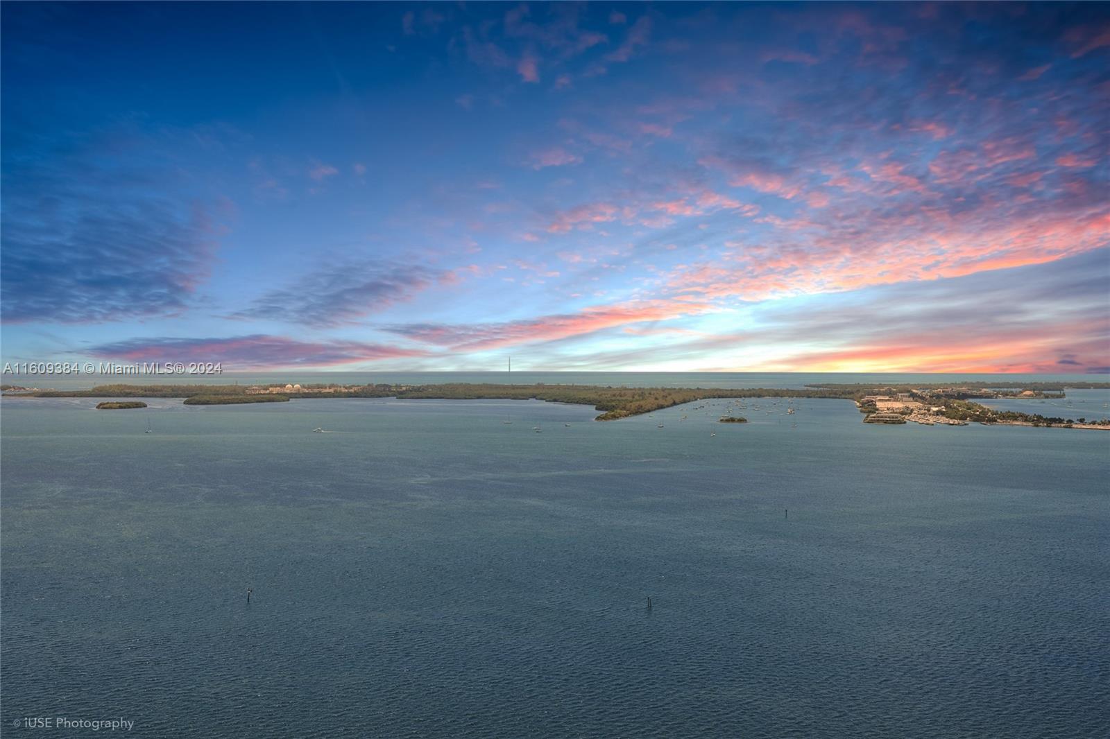image The Club at Brickell Bay1
