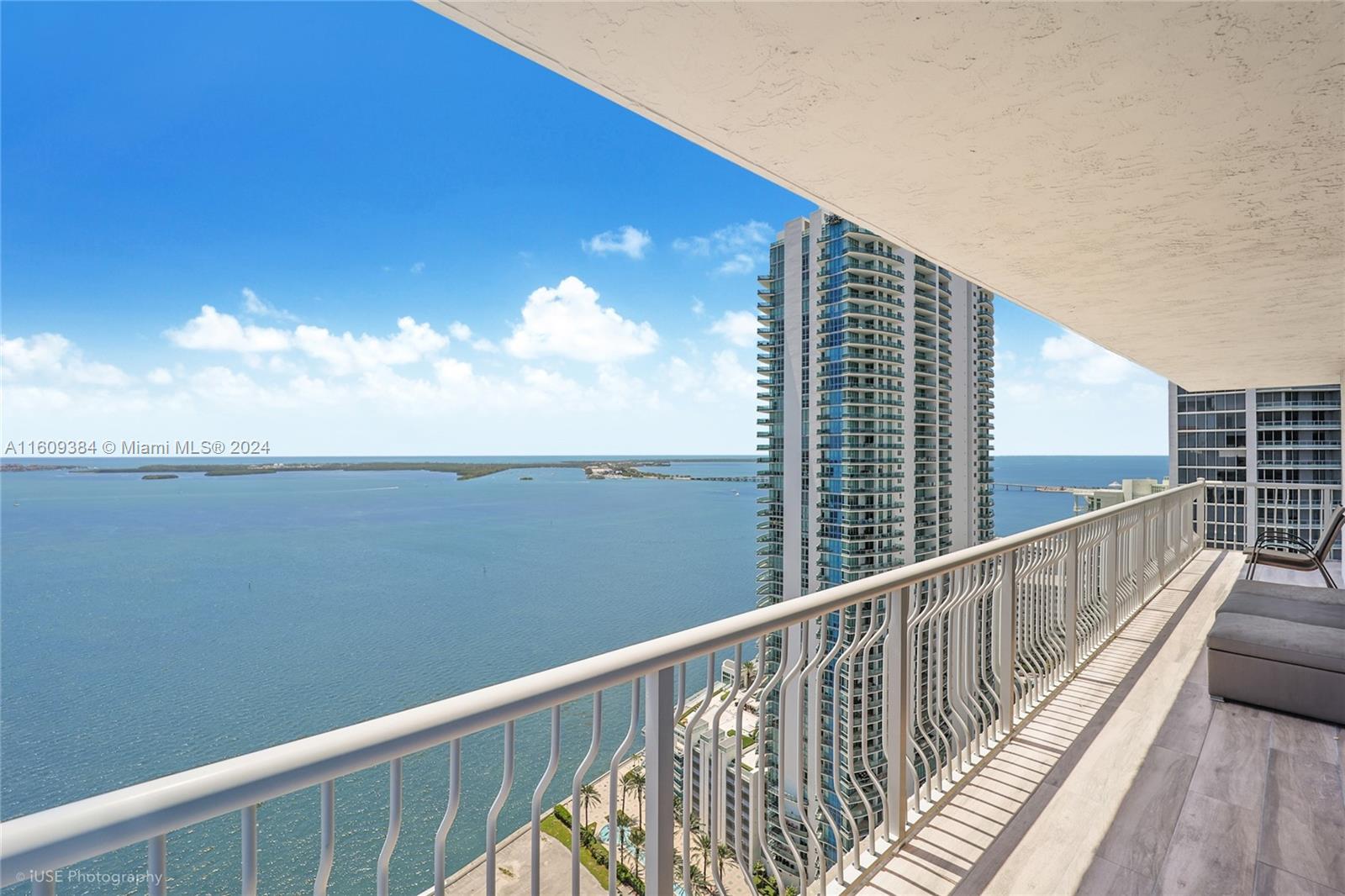 image The Club at Brickell Bay8