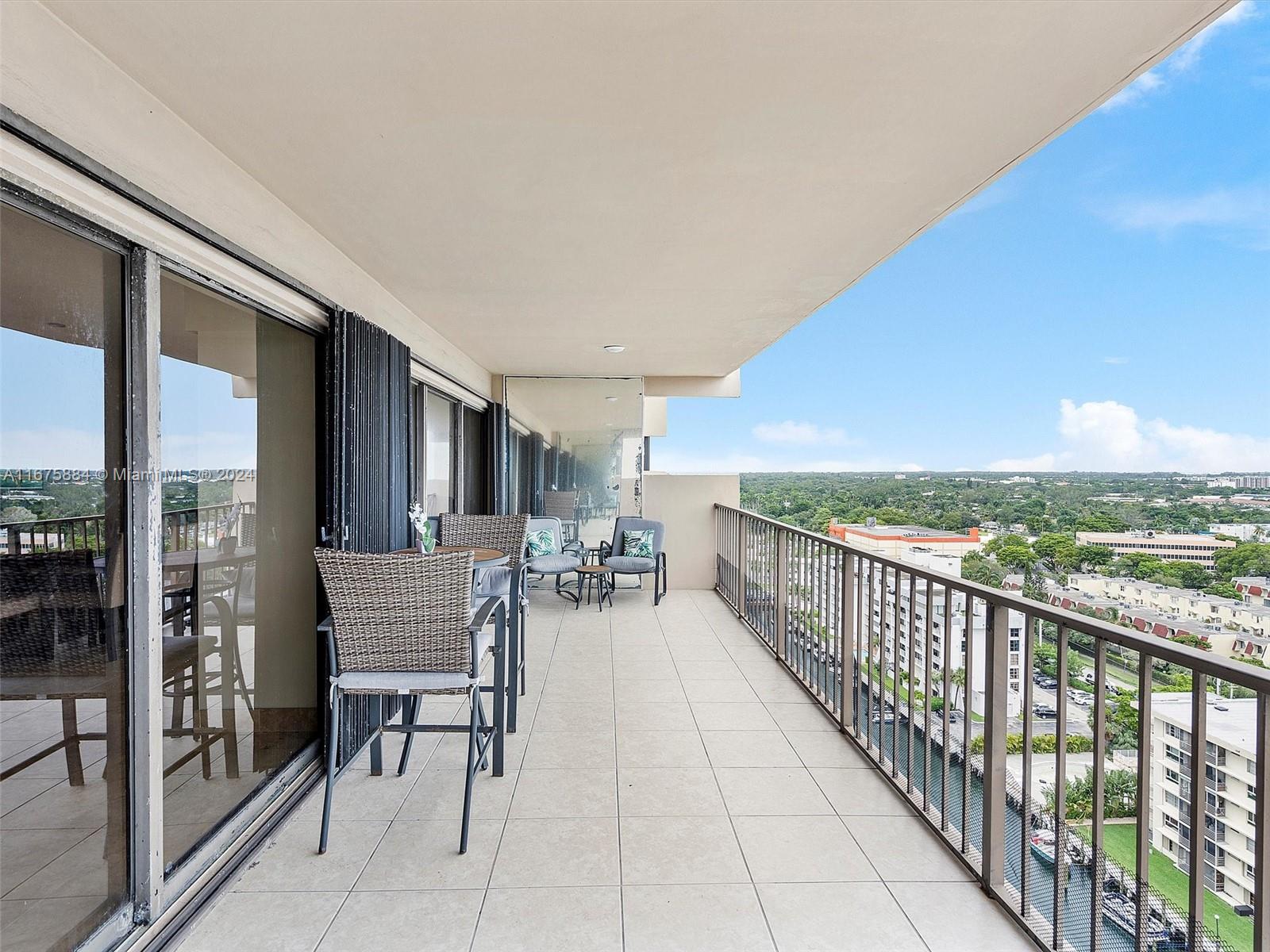 image CRICKET CLUB CONDO32