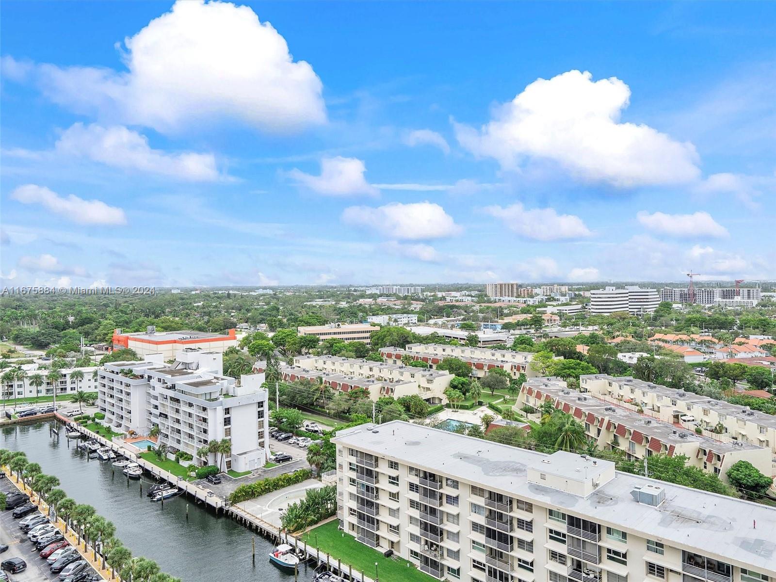 image CRICKET CLUB CONDO38