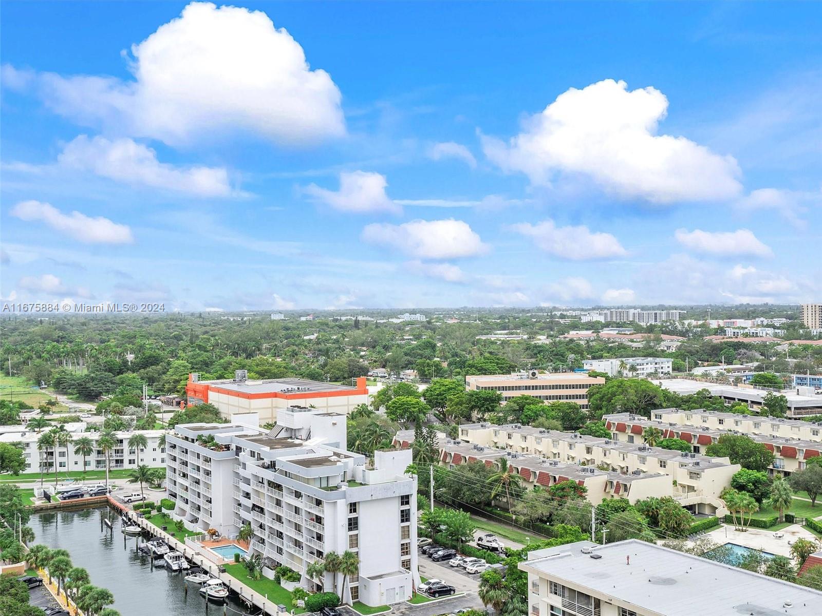 image CRICKET CLUB CONDO39