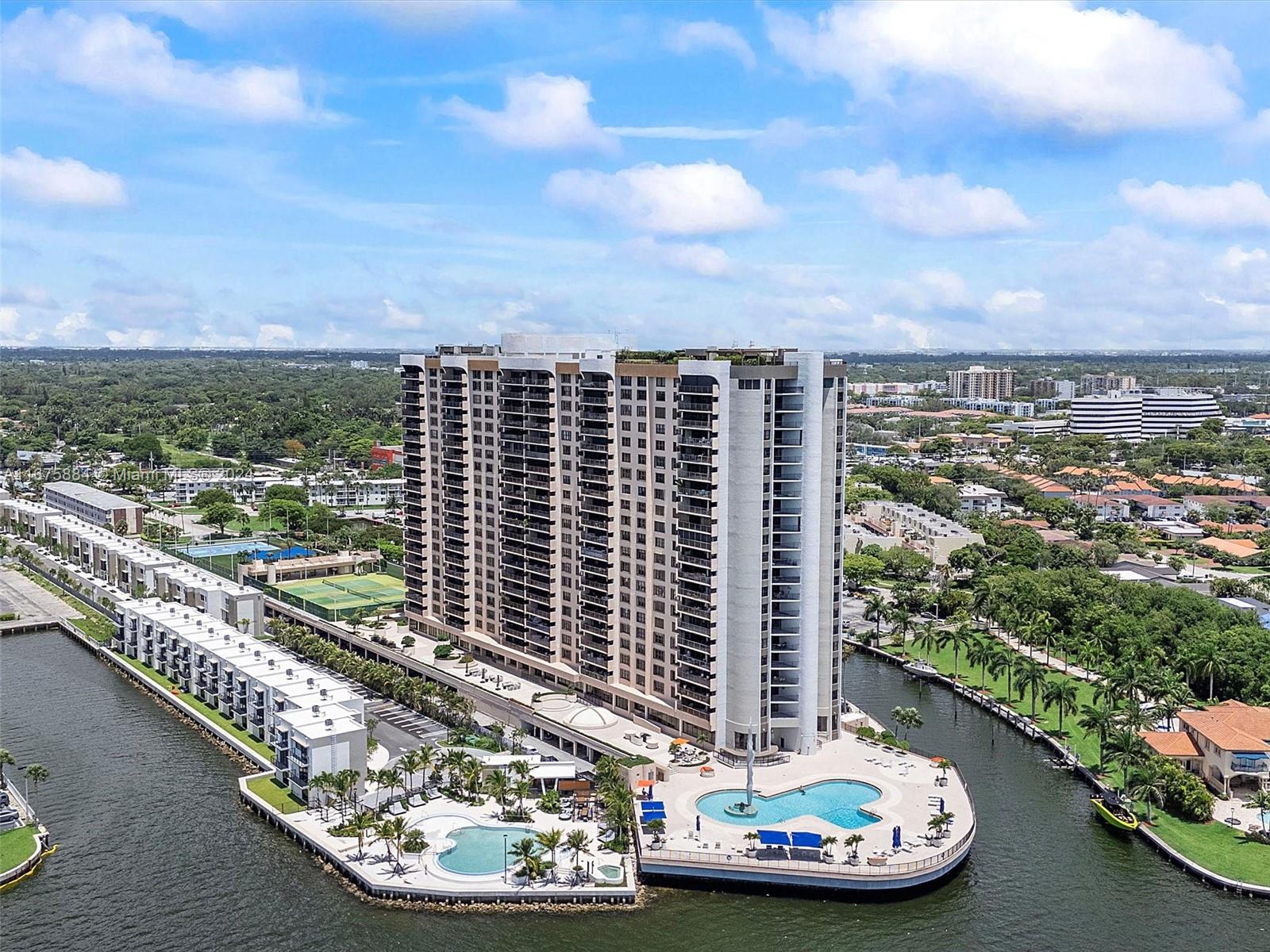 image CRICKET CLUB CONDO45