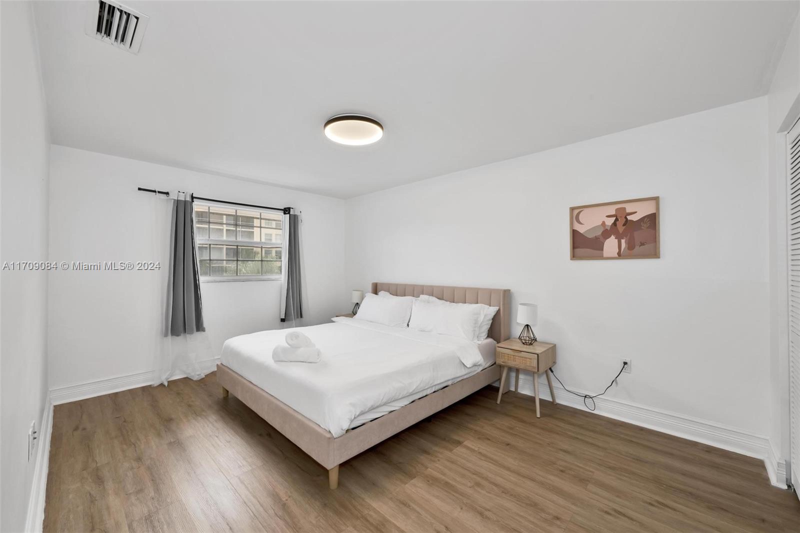 2940 NE 164th St North Miami Beach, FL 33160