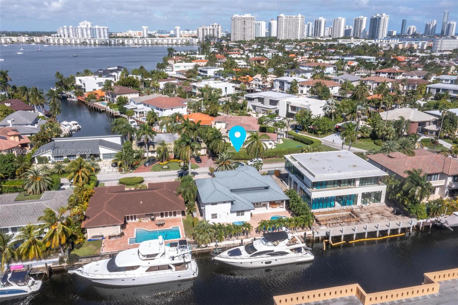 2940 NE 164th St North Miami Beach, FL 33160