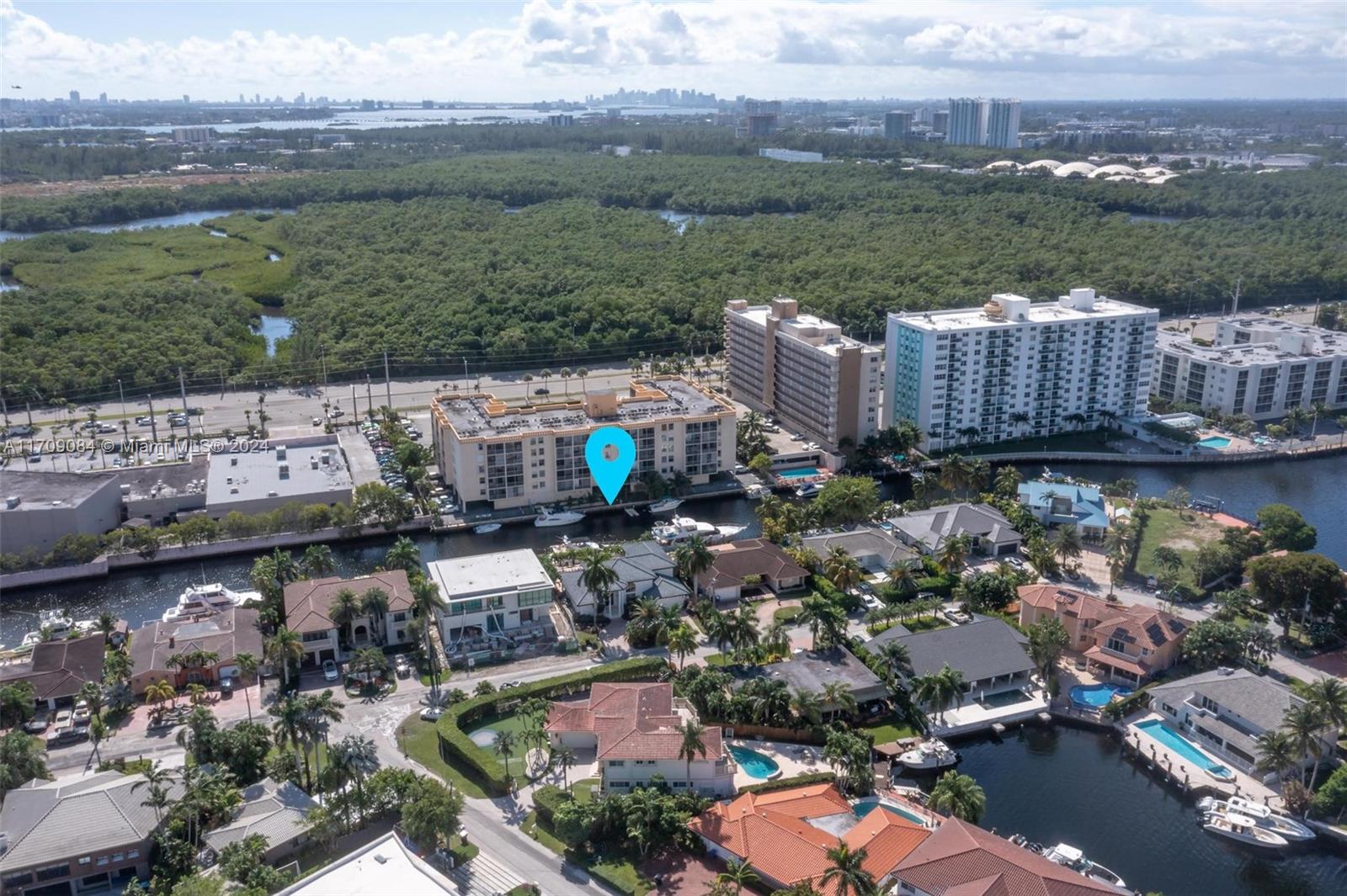 2940 NE 164th St North Miami Beach, FL 33160