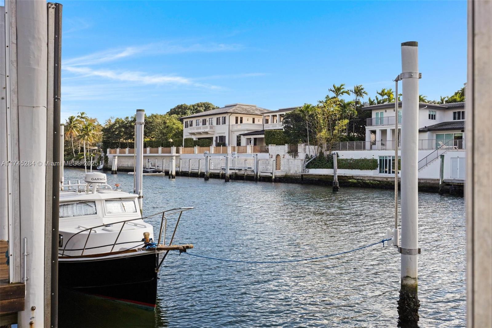 6670 Riviera Dr,Coral Gables, FL 33146