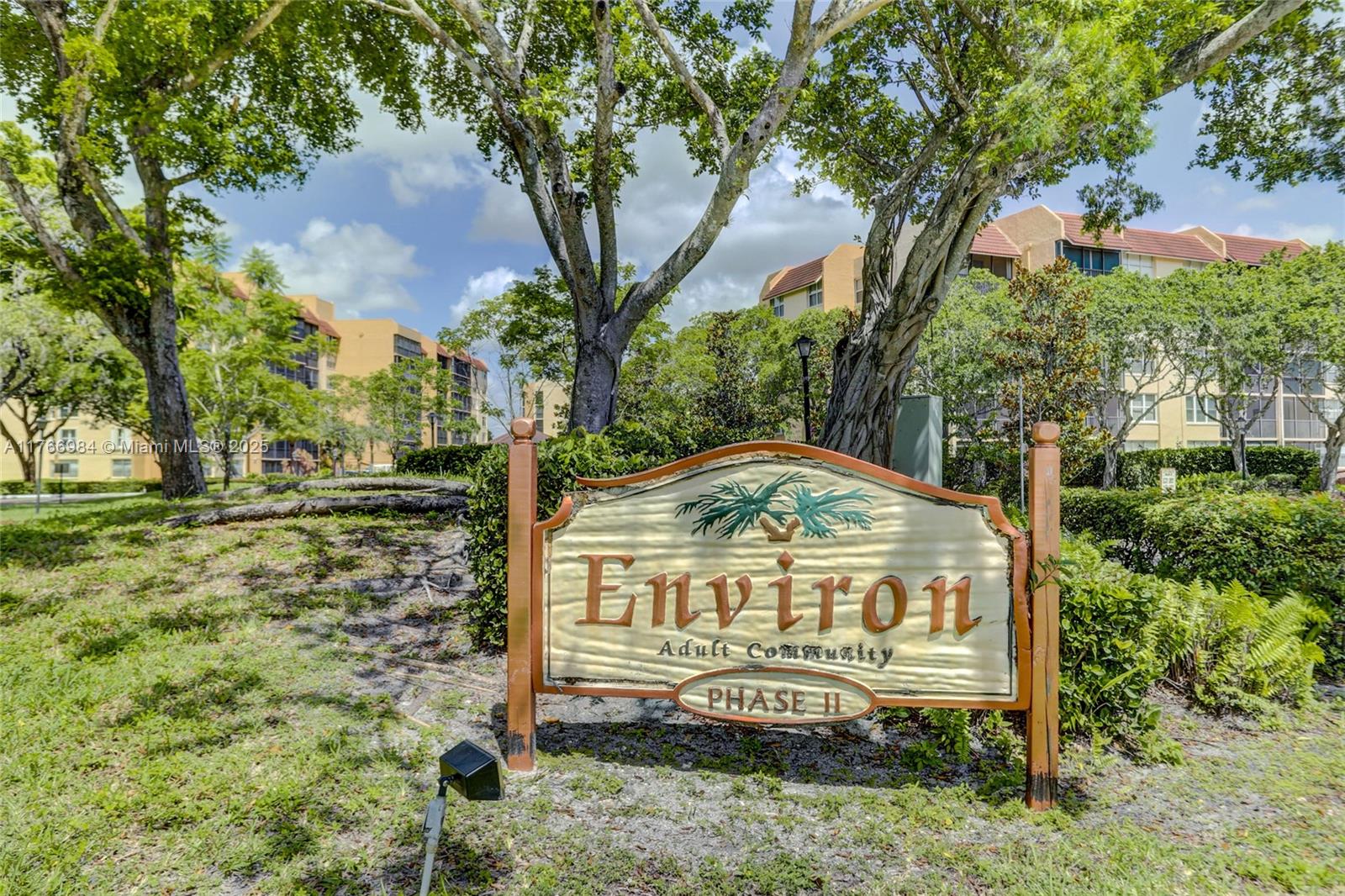 3821 Environ Blvd #406
