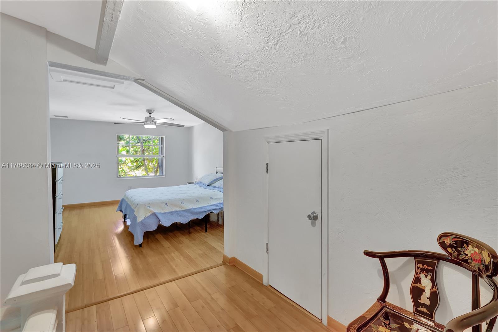 3375 SW 29th Ter Miami, FL 33133