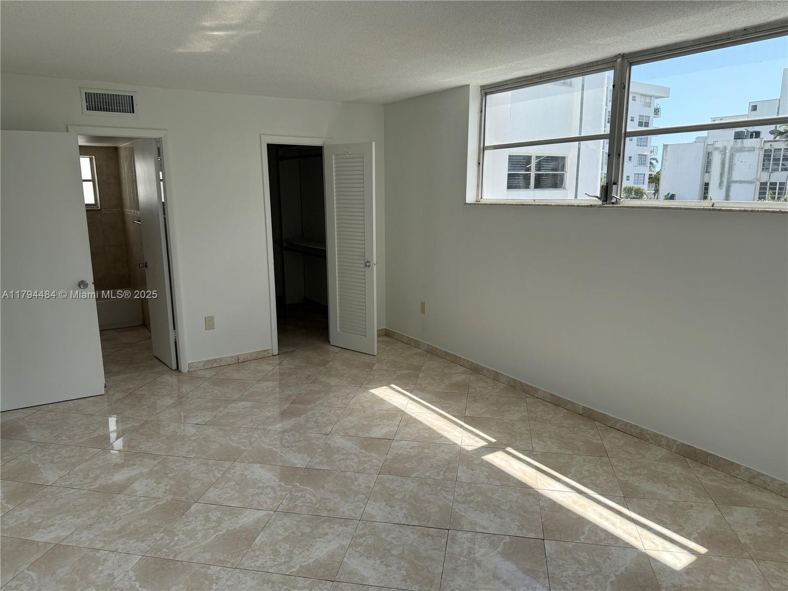 1075 93rd St #307,Bay Harbor Islands, FL 33154