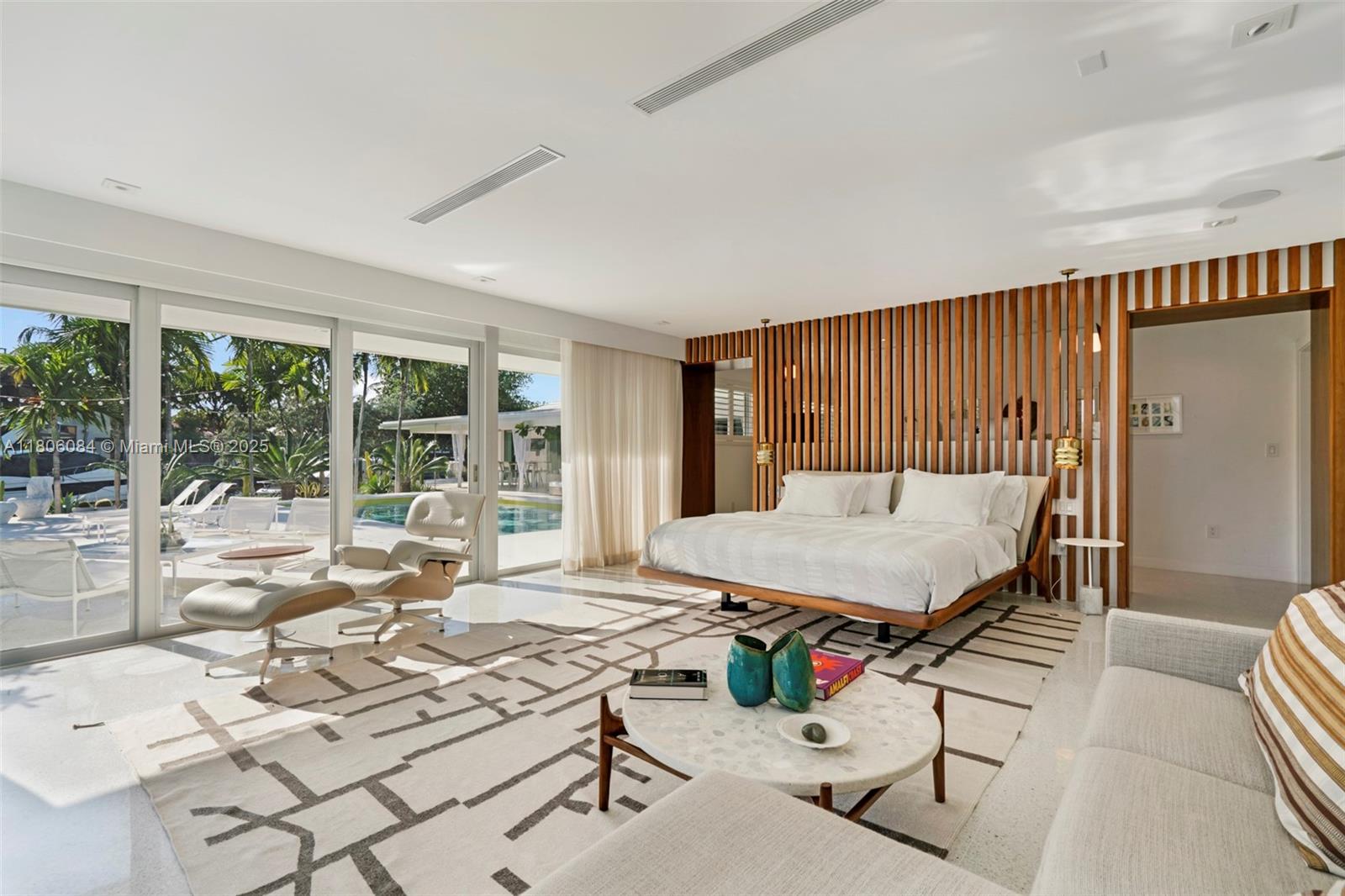 250 Knollwood Dr Key Biscayne, FL 33149 250 Knollwood Dr Key Biscayne, FL 33149