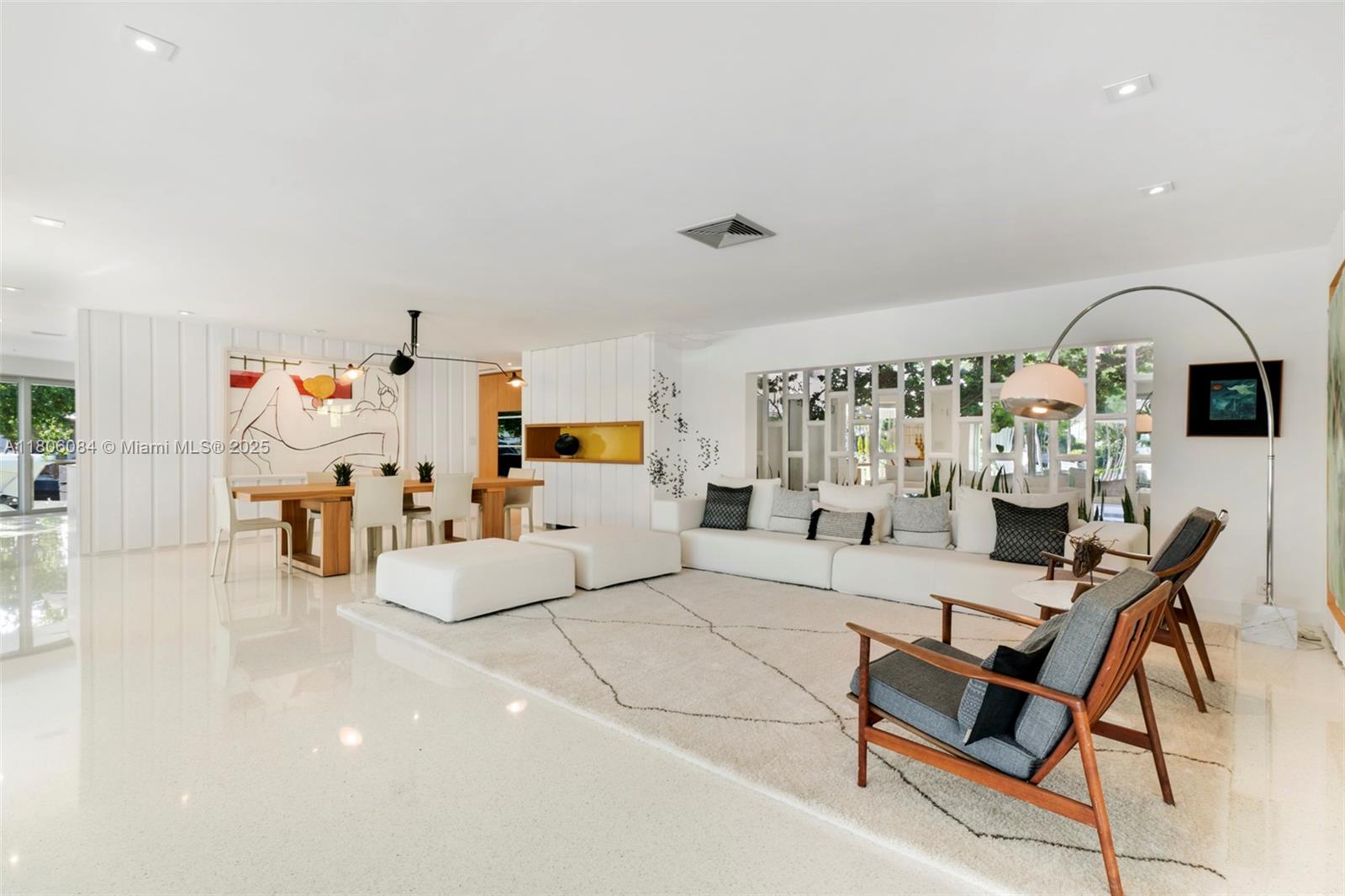 250 Knollwood Dr Key Biscayne, FL 33149 250 Knollwood Dr Key Biscayne, FL 33149