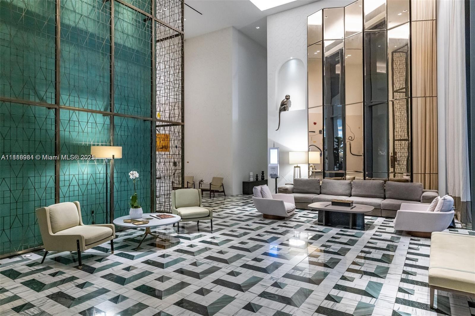 image Sls Lux Brickell2