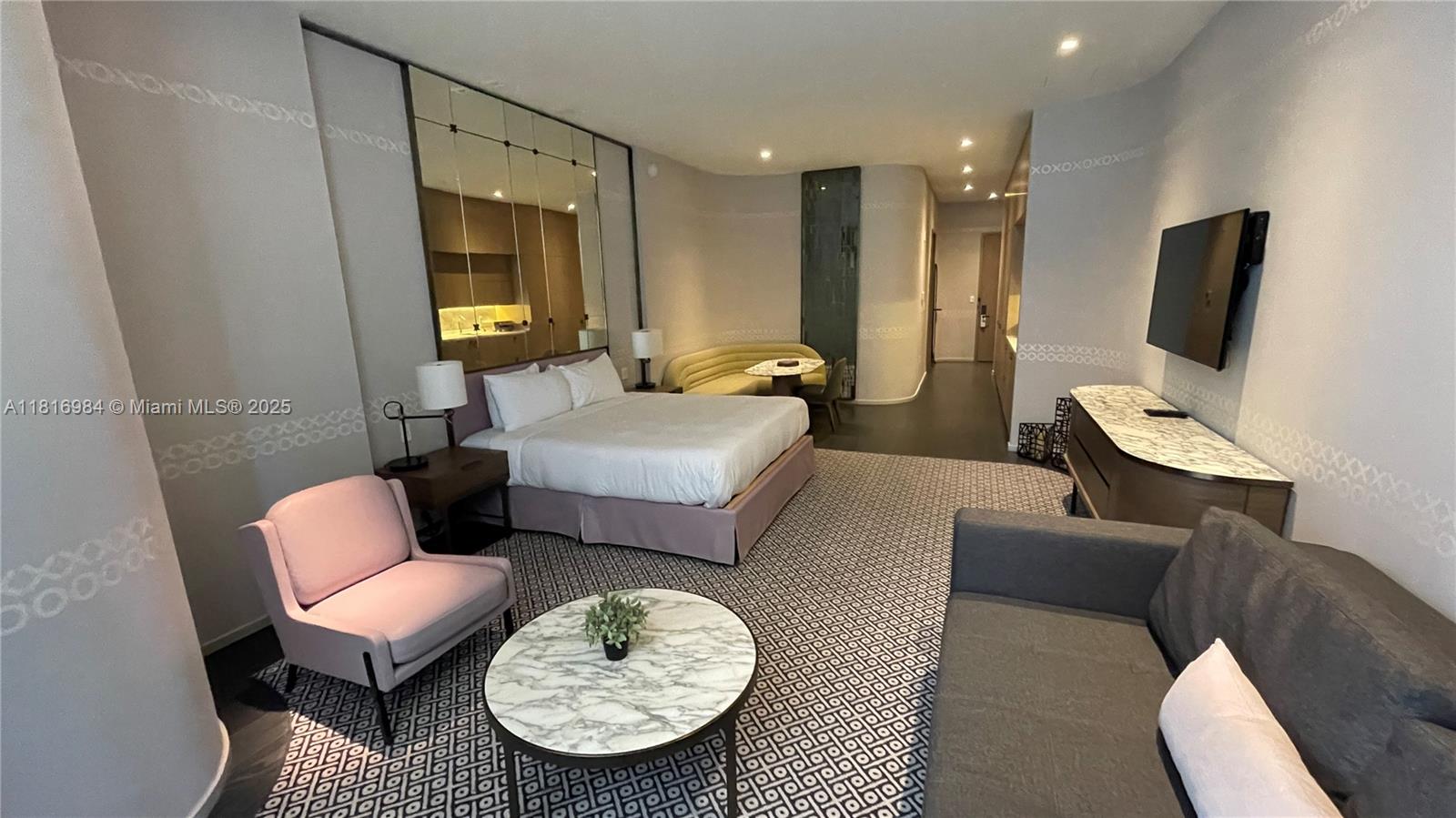 image Sls Lux Brickell5