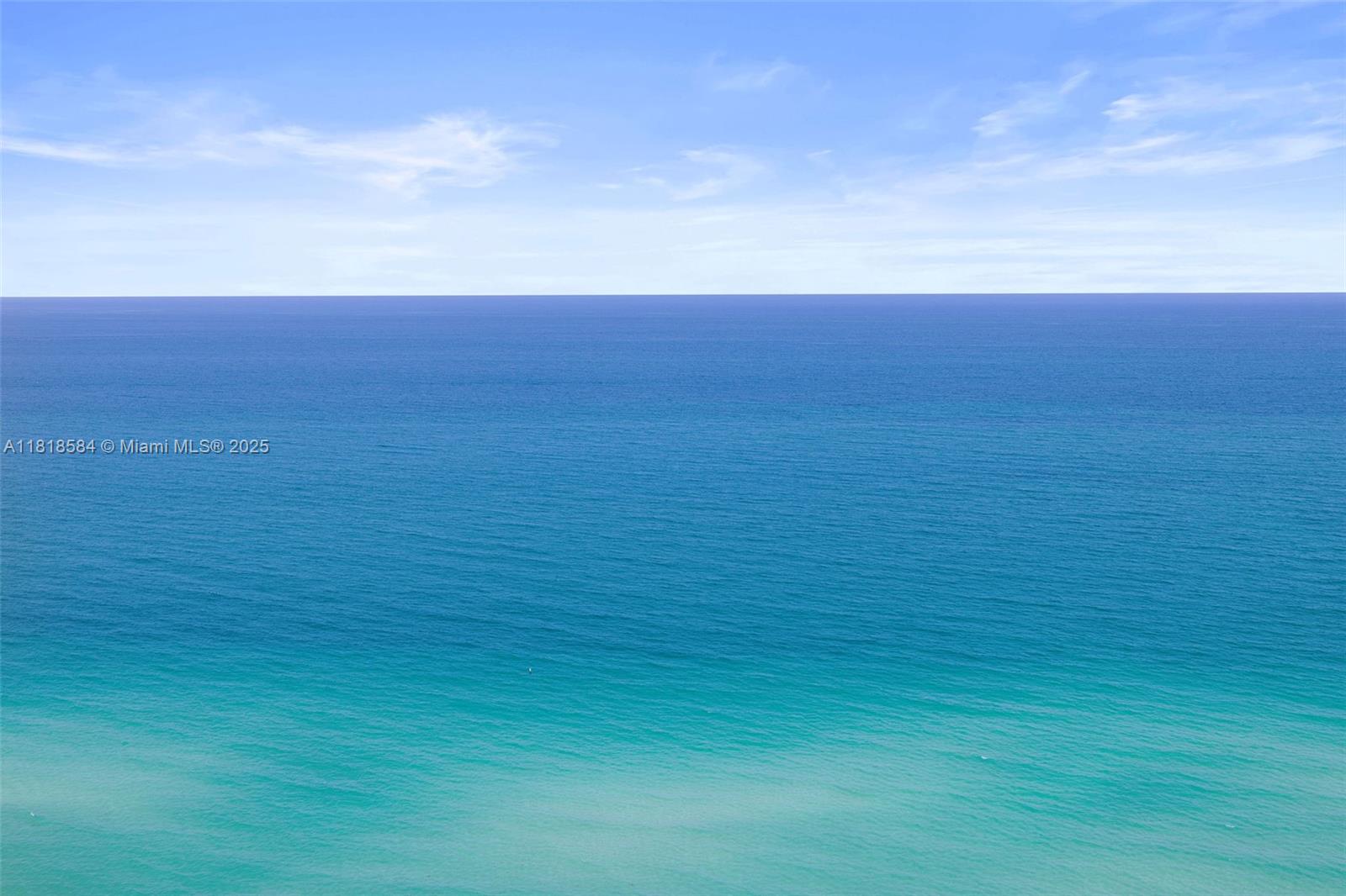 image Carillon Beach35