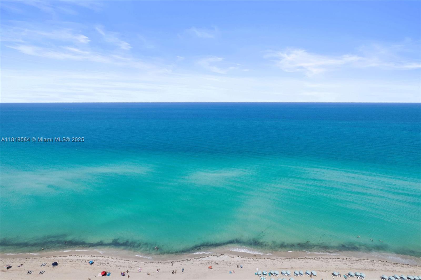 image Carillon Beach5