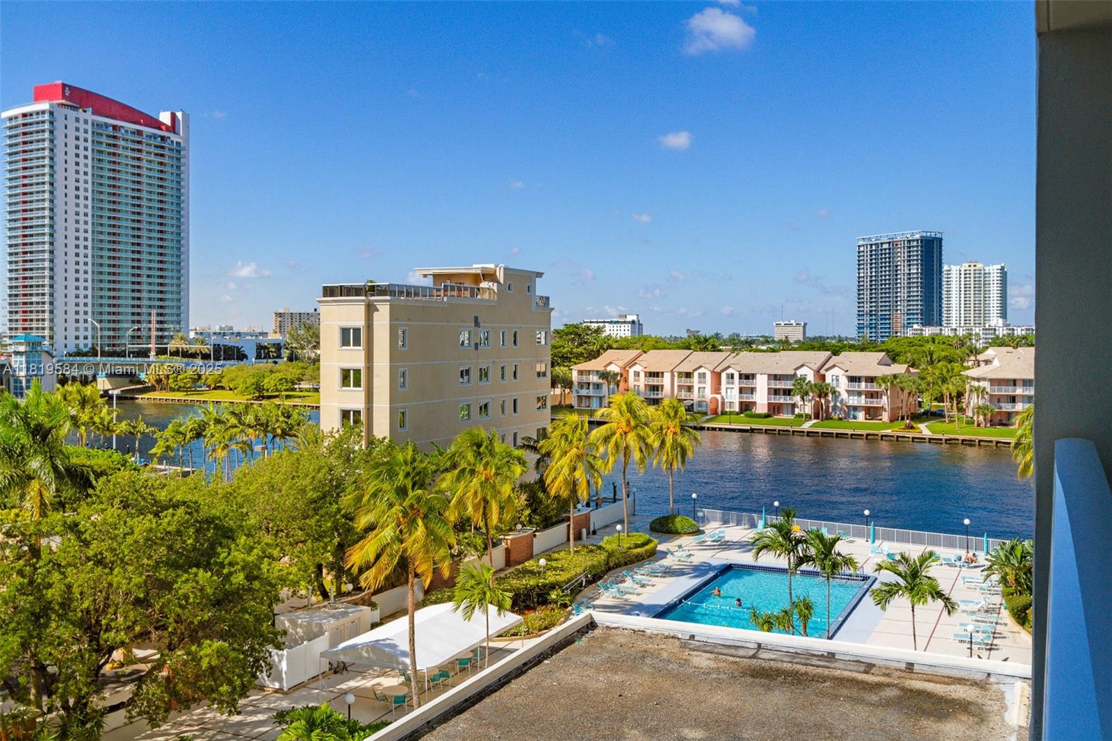 3800 S Ocean Dr #510