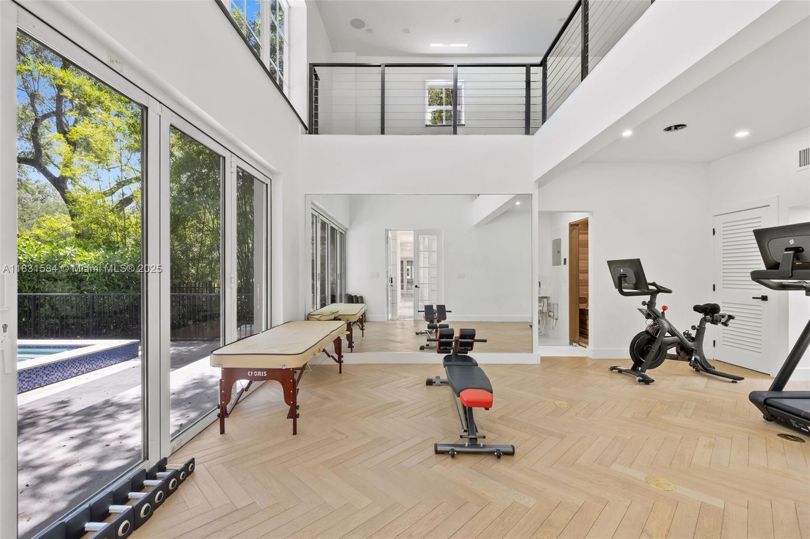 506 Sunset Dr Coral Gables, FL 33143