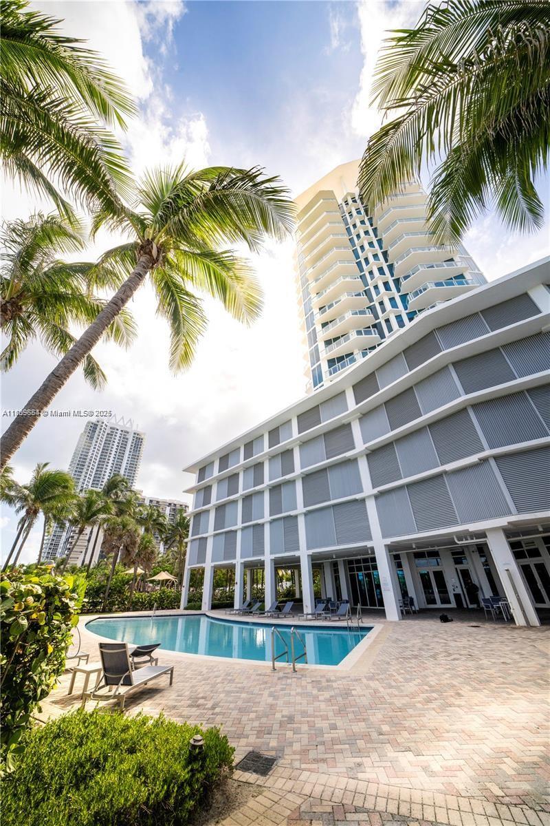 image BEL-AIRE ON THE OCEAN CON11