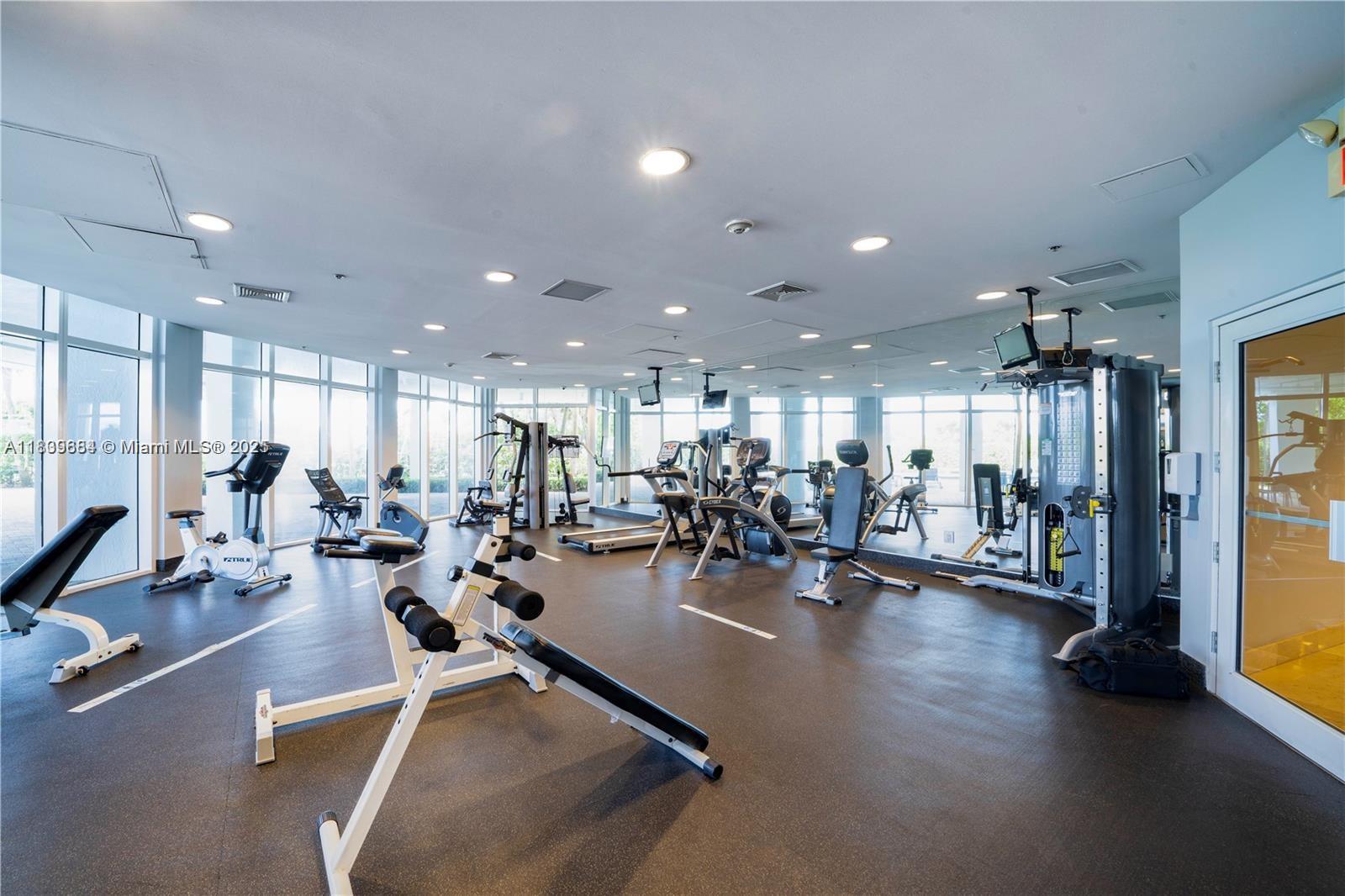 image BEL-AIRE ON THE OCEAN CON7