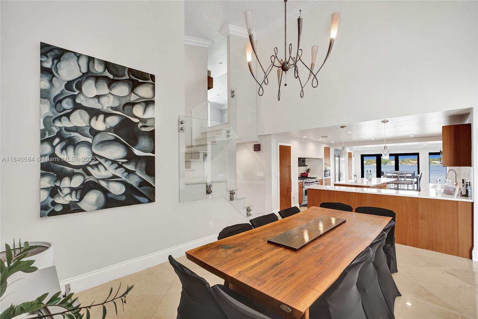 13724 SW 92nd Ct Miami, FL 33176