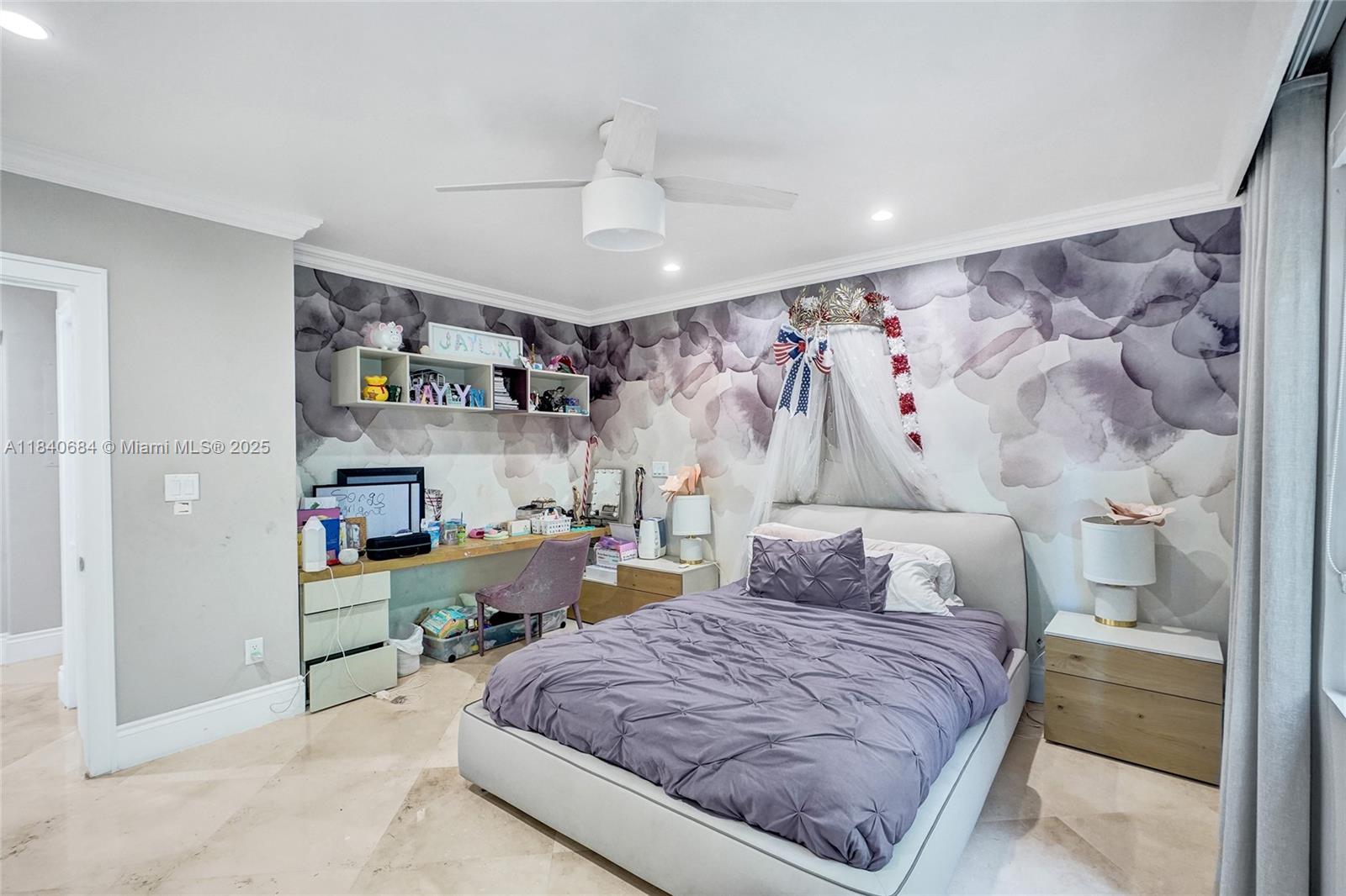 13724 SW 92nd Ct Miami, FL 33176