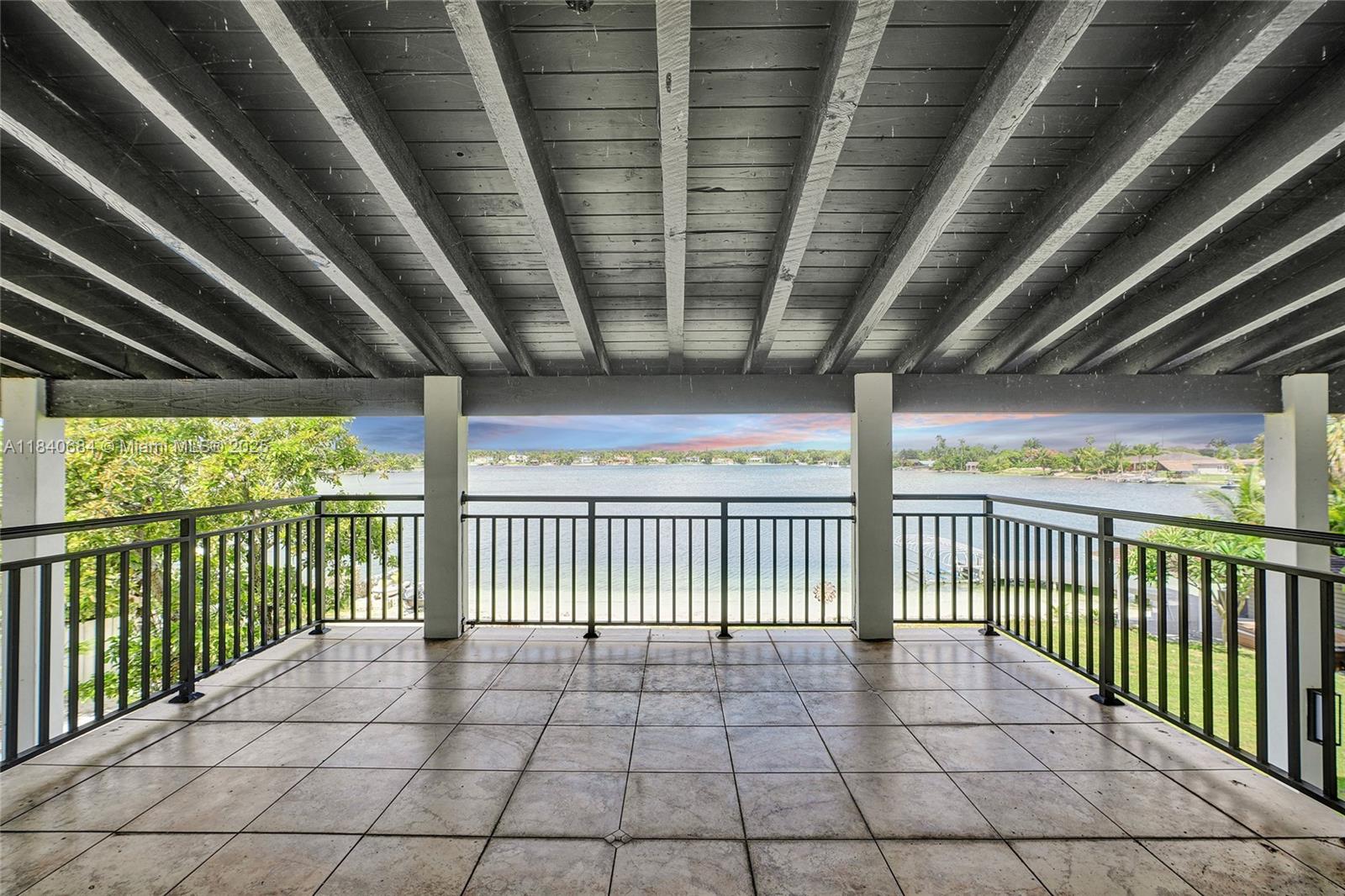 13724 SW 92nd Ct Miami, FL 33176