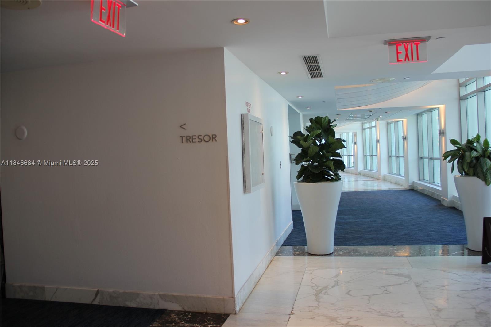 image Fontainebleau Ii Tresor75