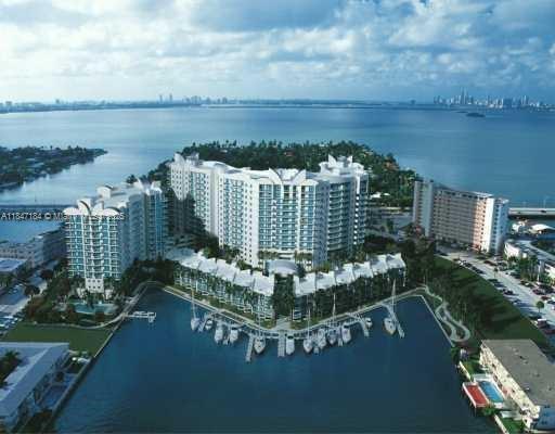 7900 Harbor Is Dr #618