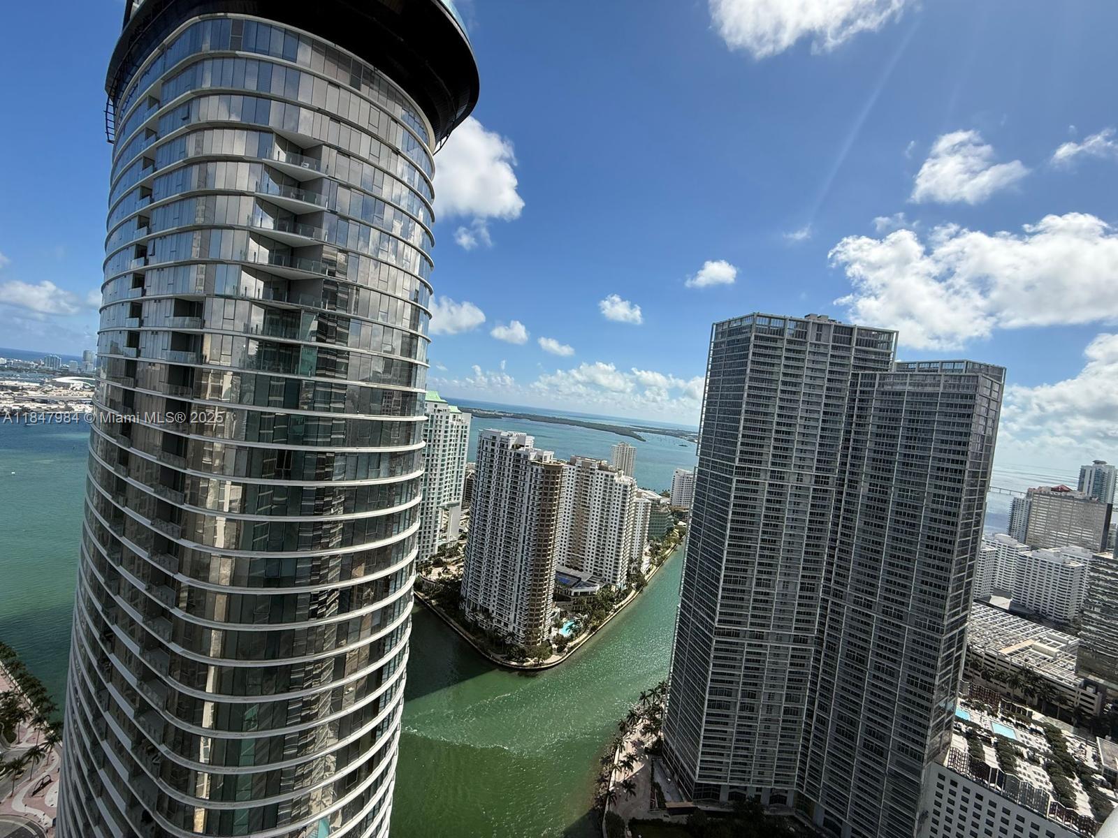 image Epic West Condo18