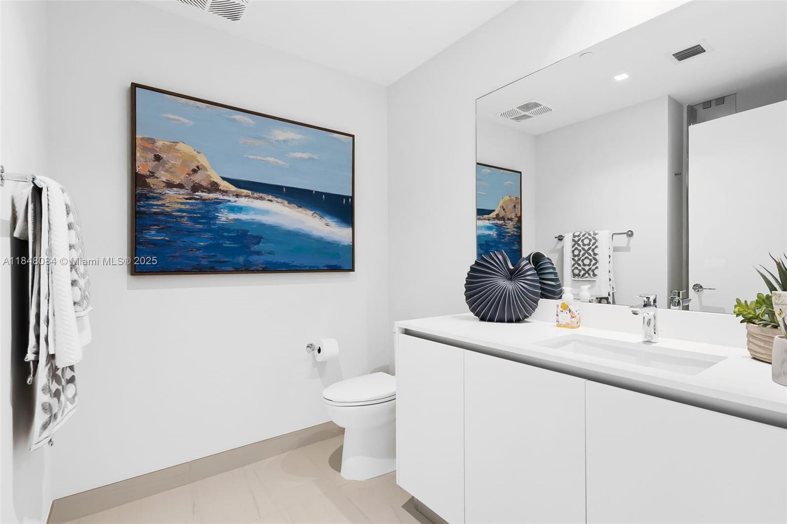 1116 N Ocean Blvd #504 Pompano Beach, FL 33062