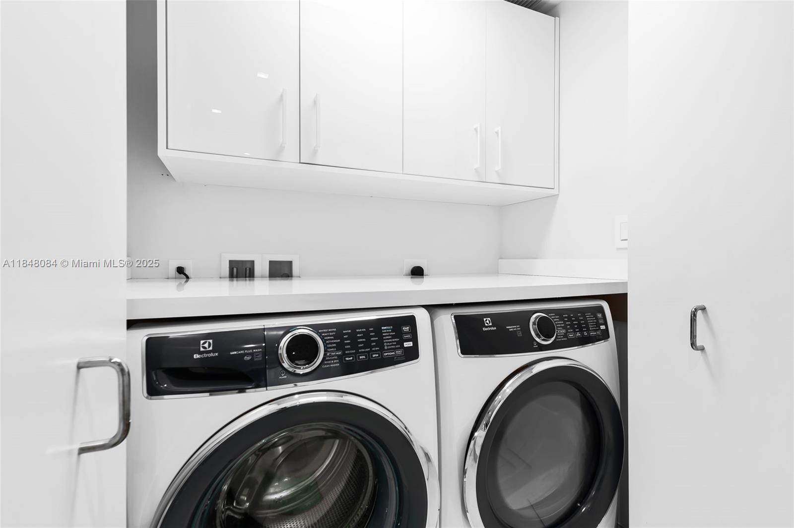 1116 N Ocean Blvd #504 Pompano Beach, FL 33062