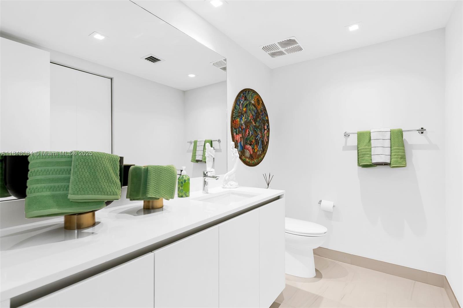 1116 N Ocean Blvd #504 Pompano Beach, FL 33062