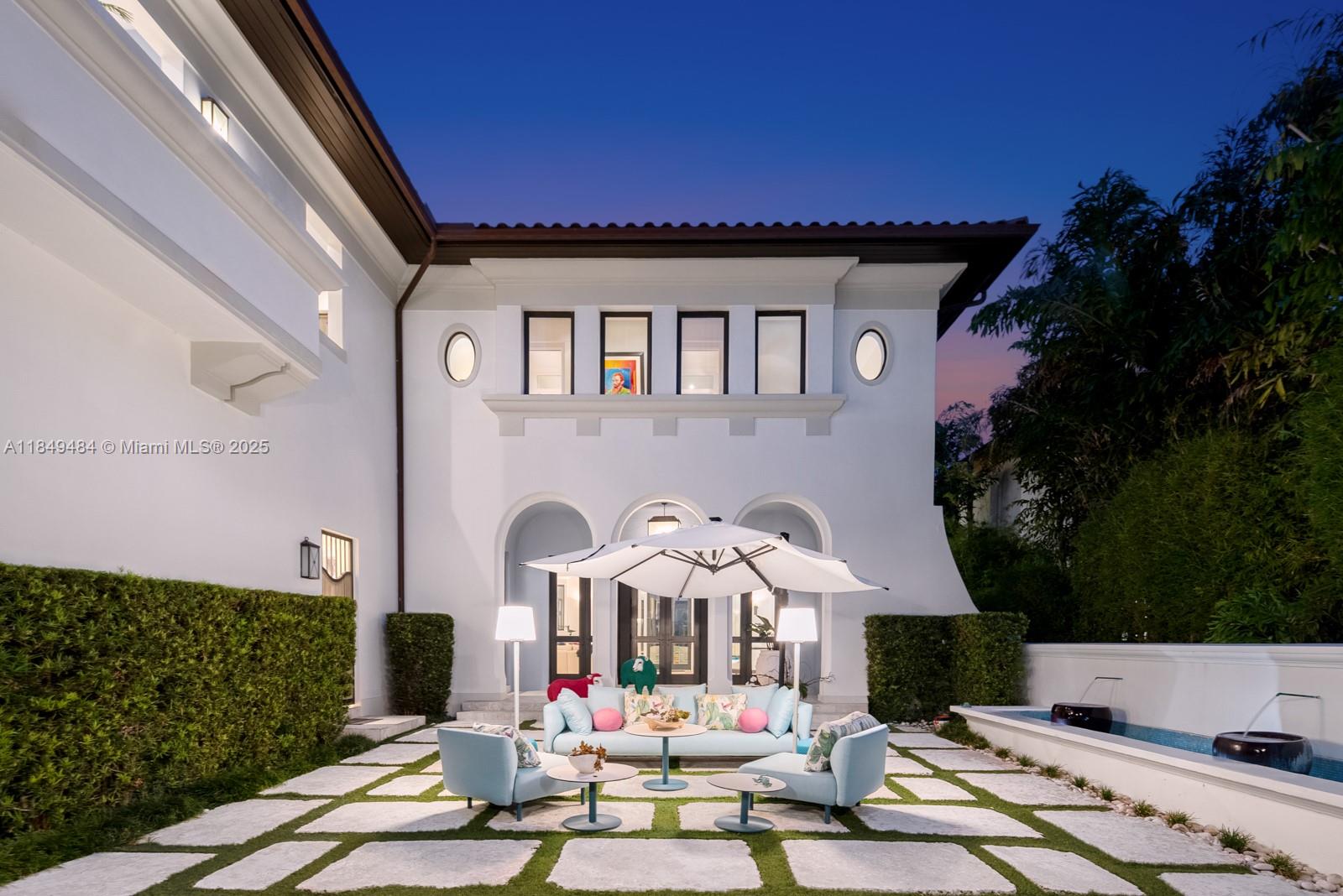 1818 W 23rd St Miami Beach, FL 33140