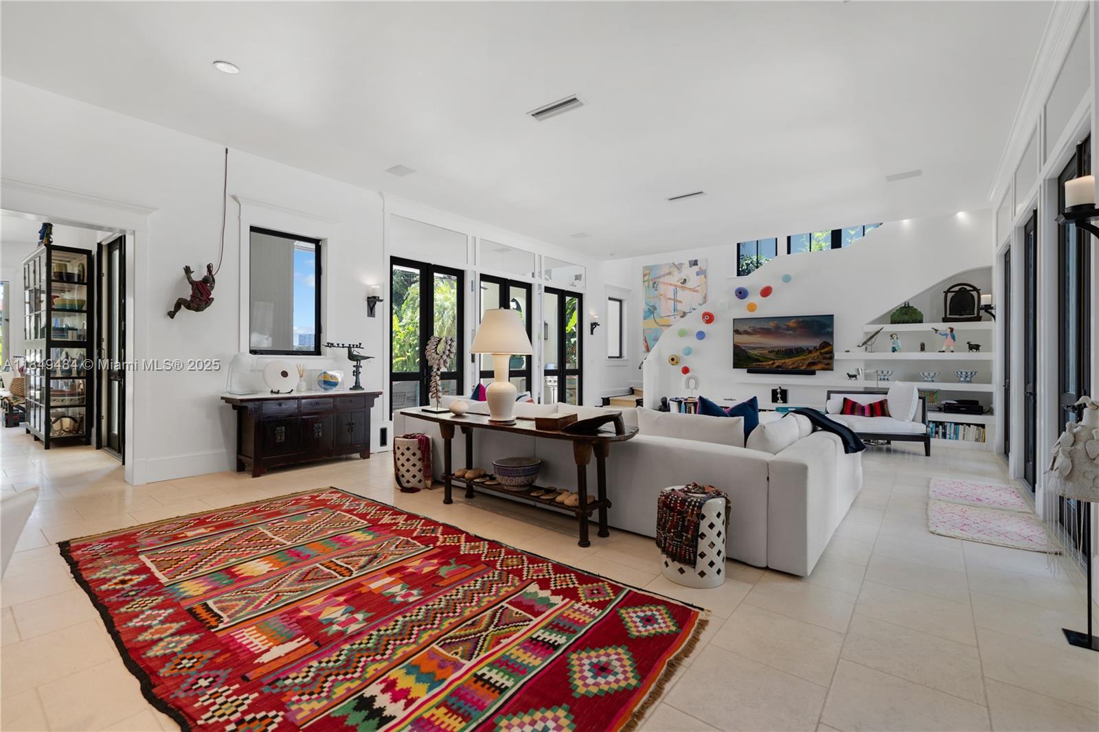 1818 W 23rd St Miami Beach, FL 33140