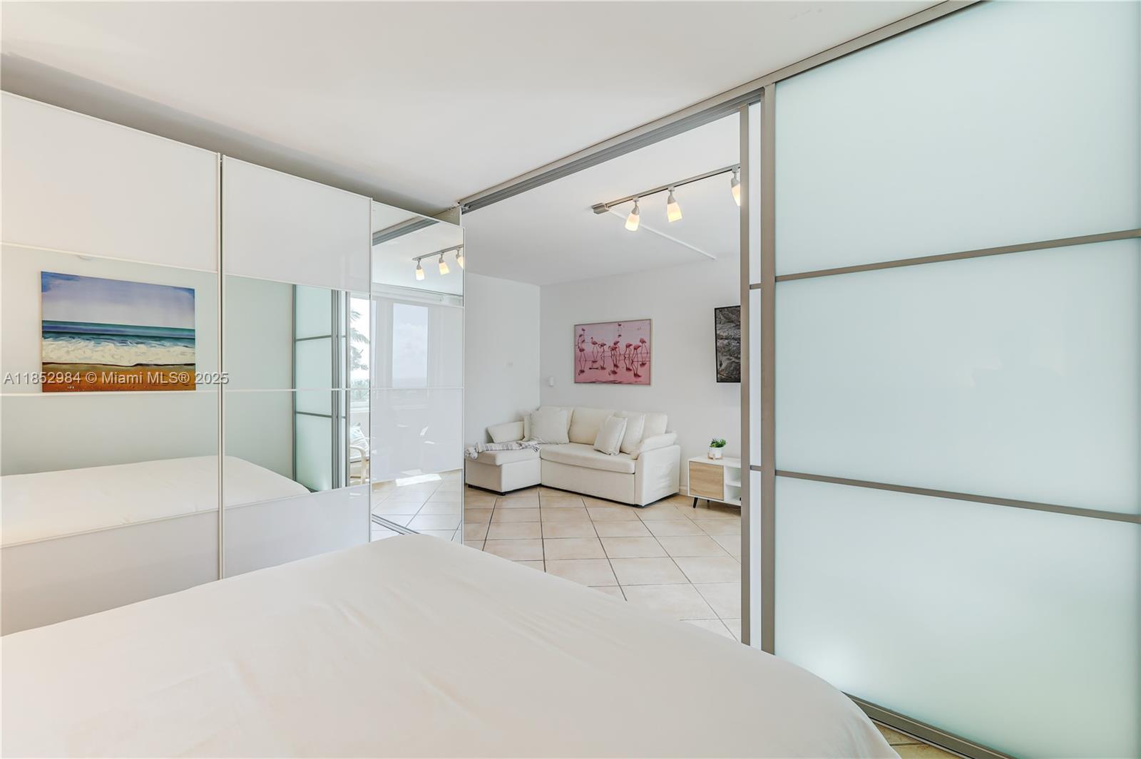 image Roney Palace25
