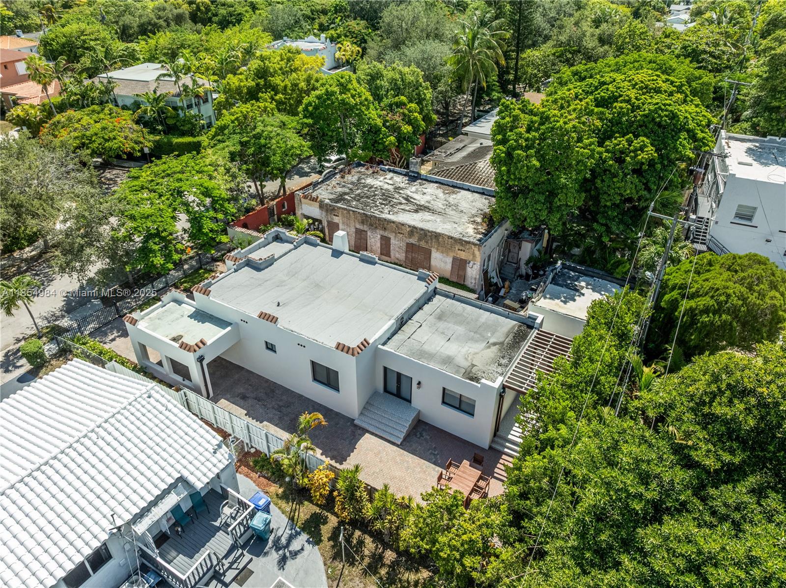 169 NE 48th St Miami, FL 33137