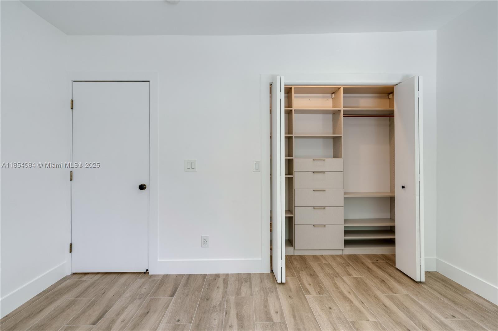 169 NE 48th St Miami, FL 33137