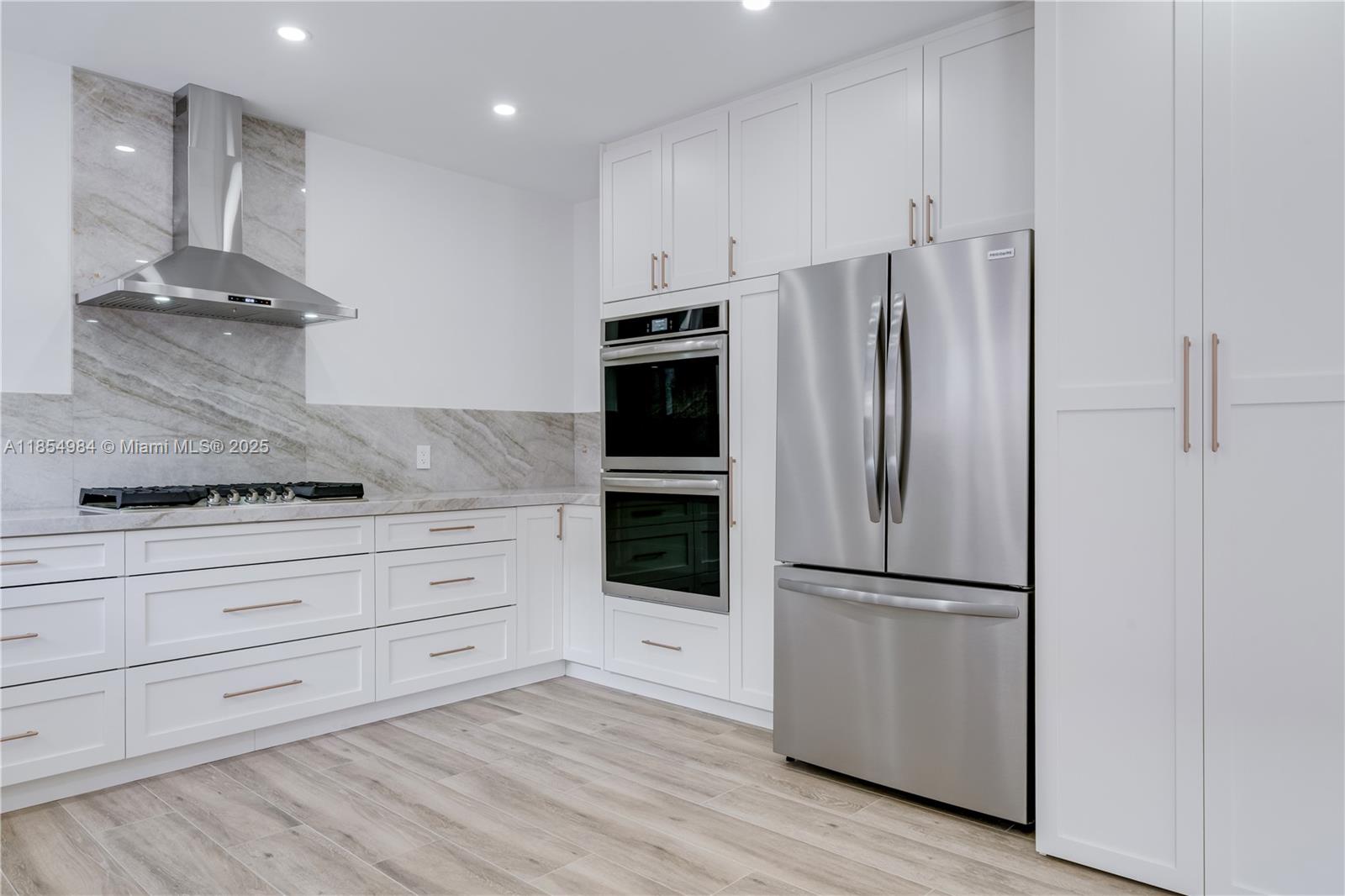 169 NE 48th St Miami, FL 33137