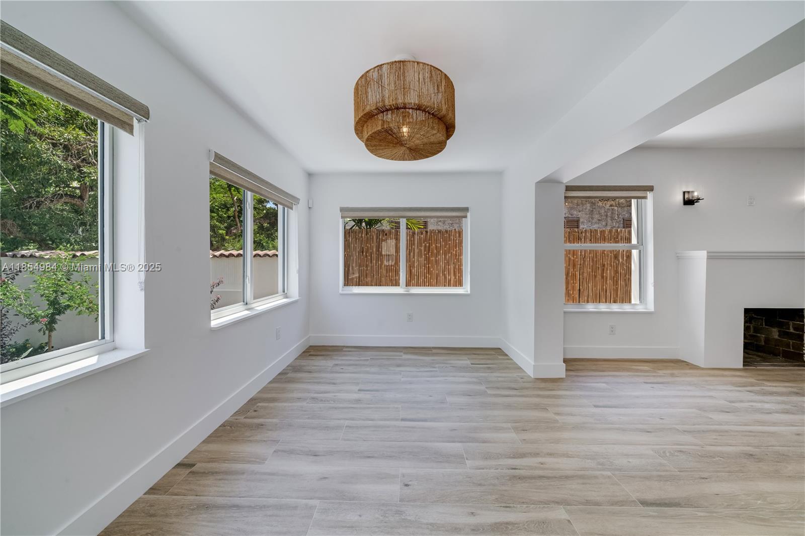 169 NE 48th St Miami, FL 33137