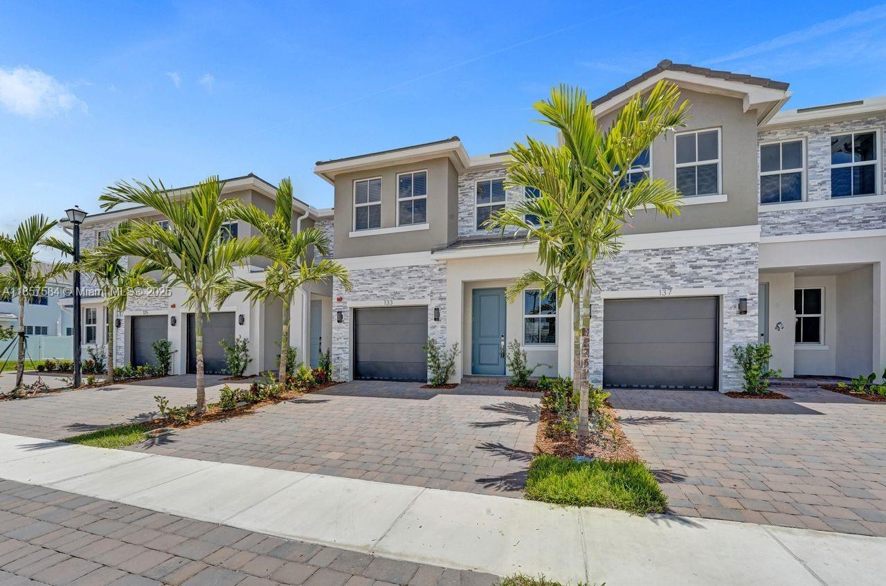 133 SW 171st Way