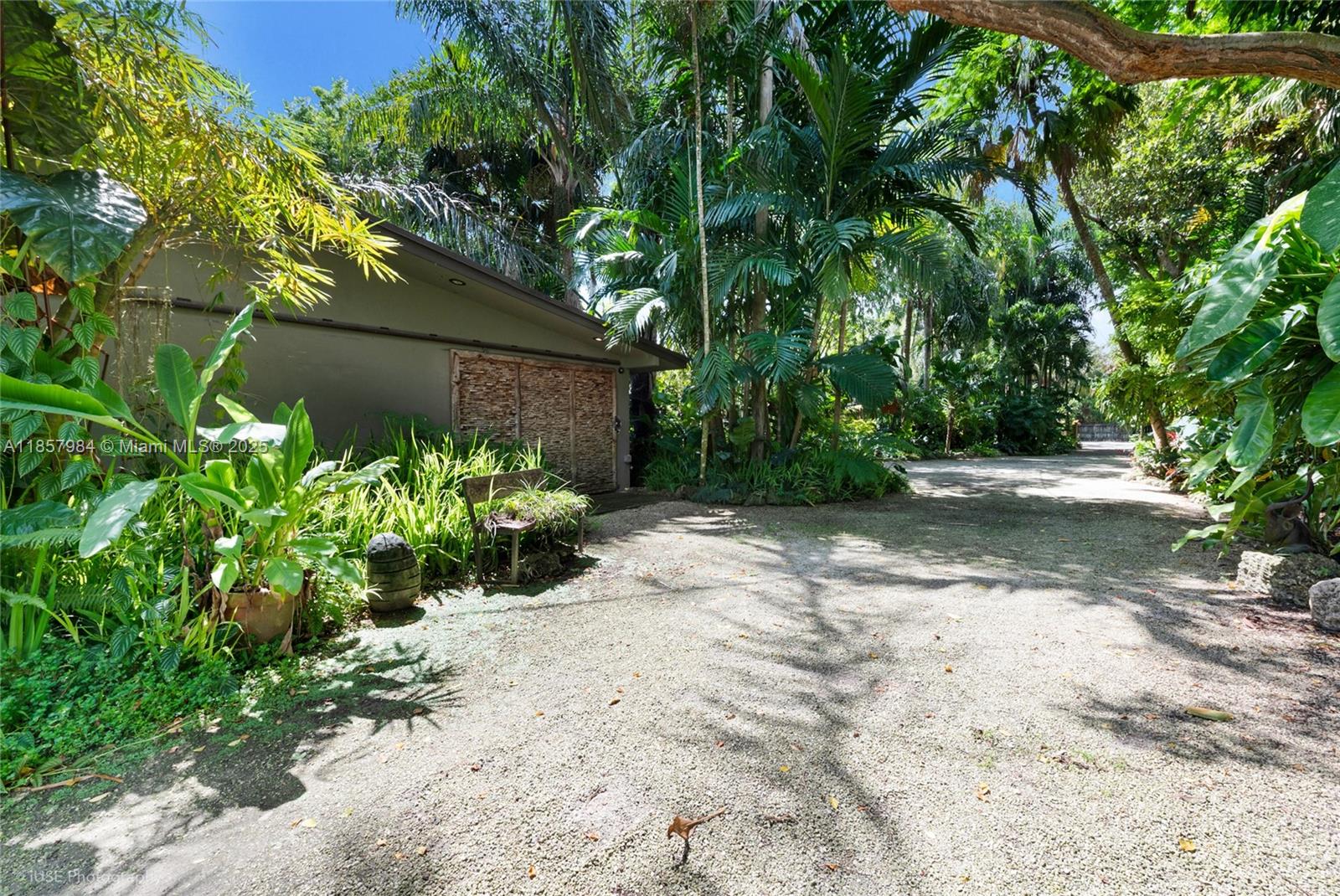 13831 SW 232nd St Miami, FL 33170