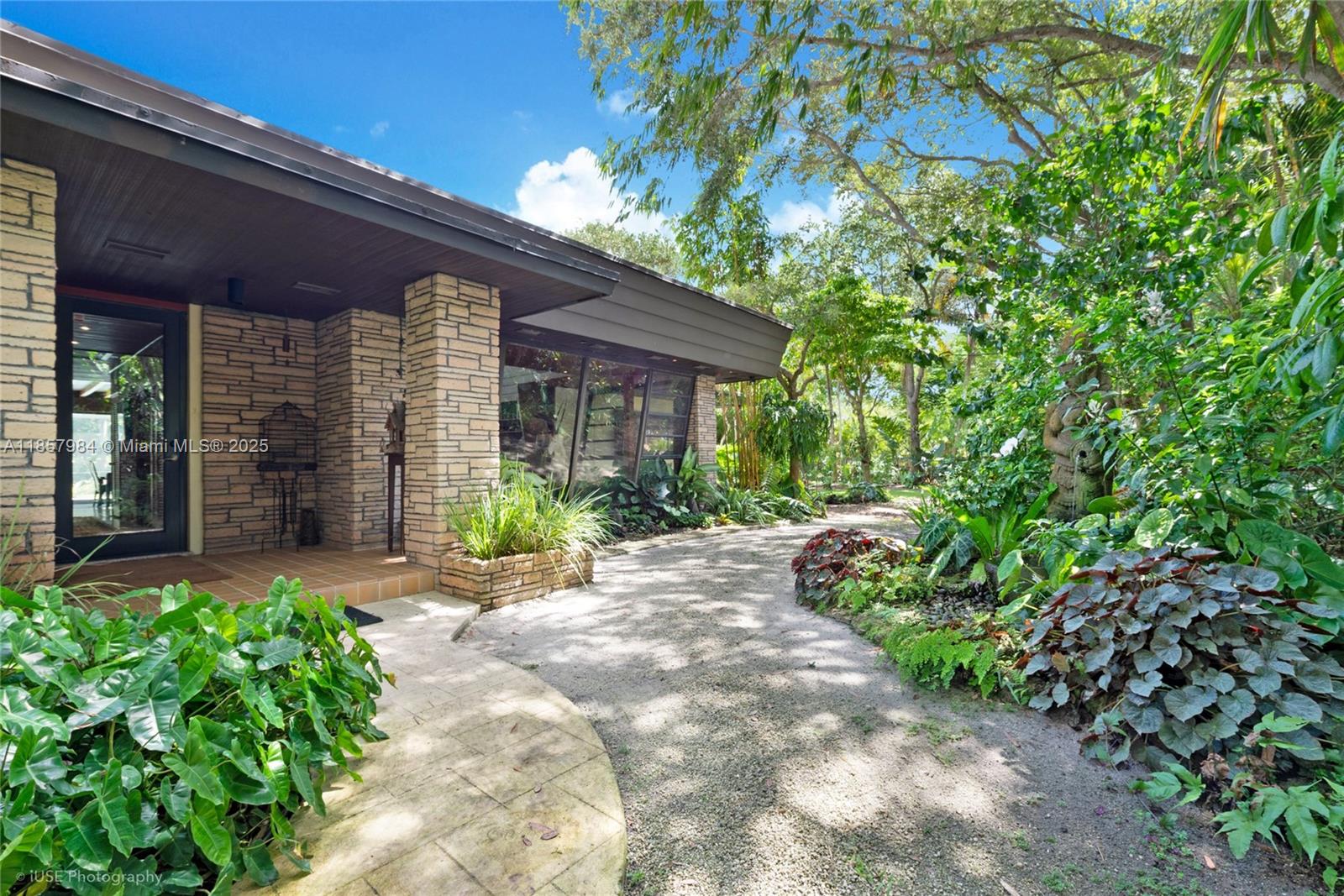 13831 SW 232nd St Miami, FL 33170