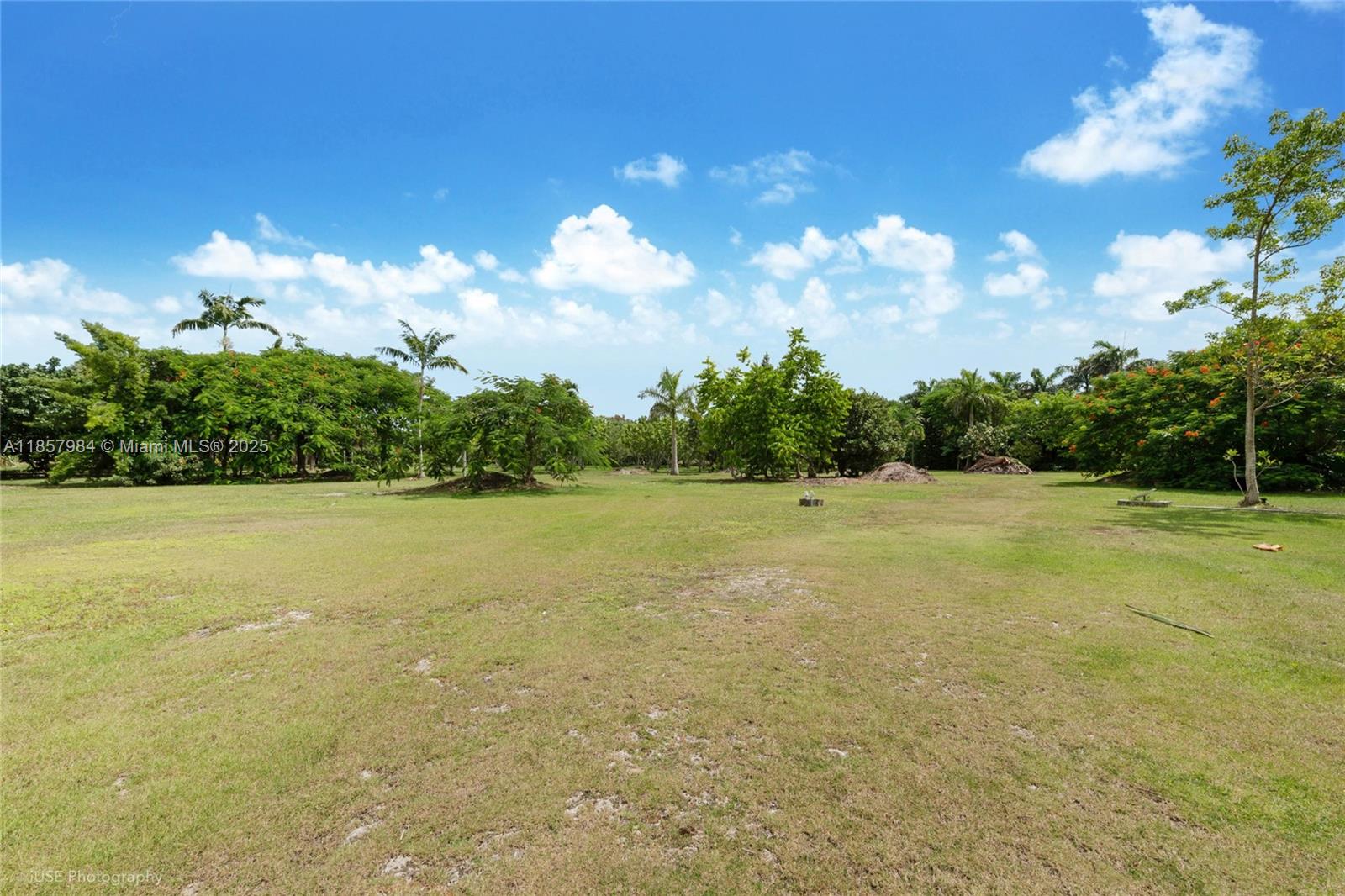 13831 SW 232nd St Miami, FL 33170